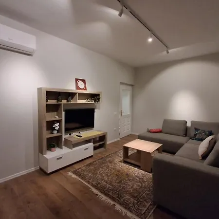 Ar Apartment Tirana